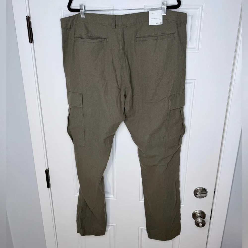 NWT BANANA REPUBLIC SIZE 40 40x34 SLIM STRAIGHT‎ SUMMERWEIGHT CARGO green